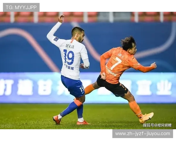 足协杯战幕拉开草根球队闪耀舞台点燃全民足球热情